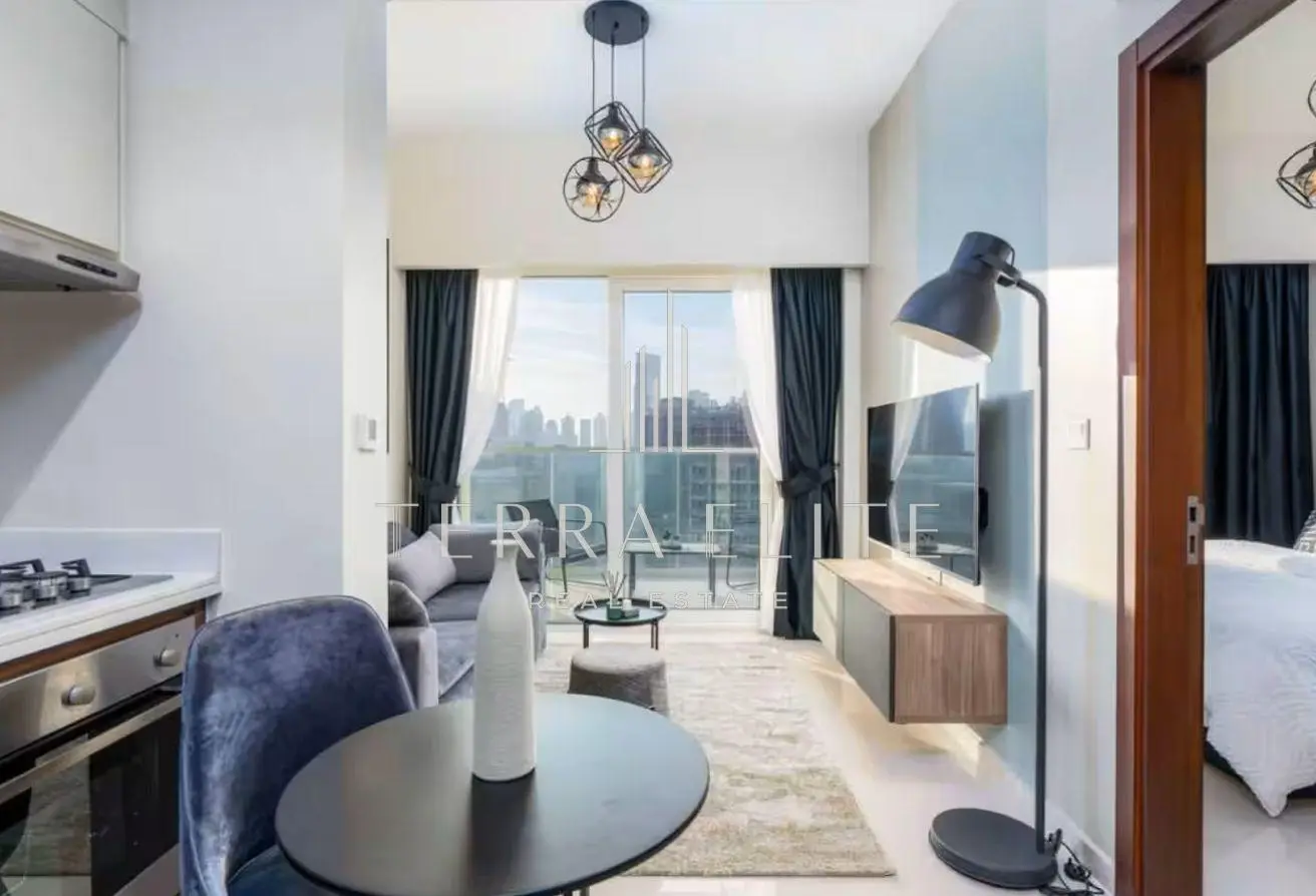 Chic downtown apartment with stunning Burj Khalifa