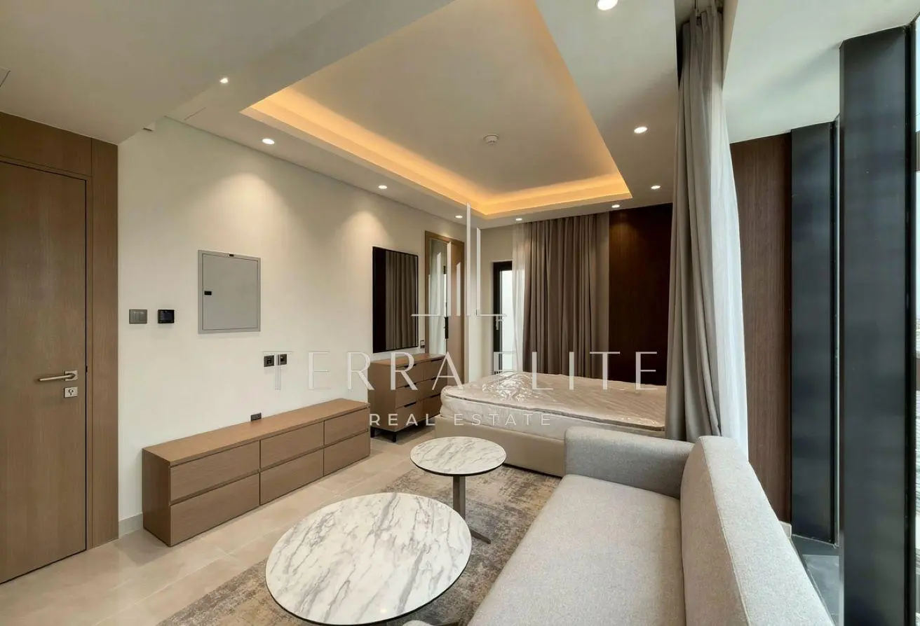 Cloud Tower JVT - High Floor - Furnished studio apartment