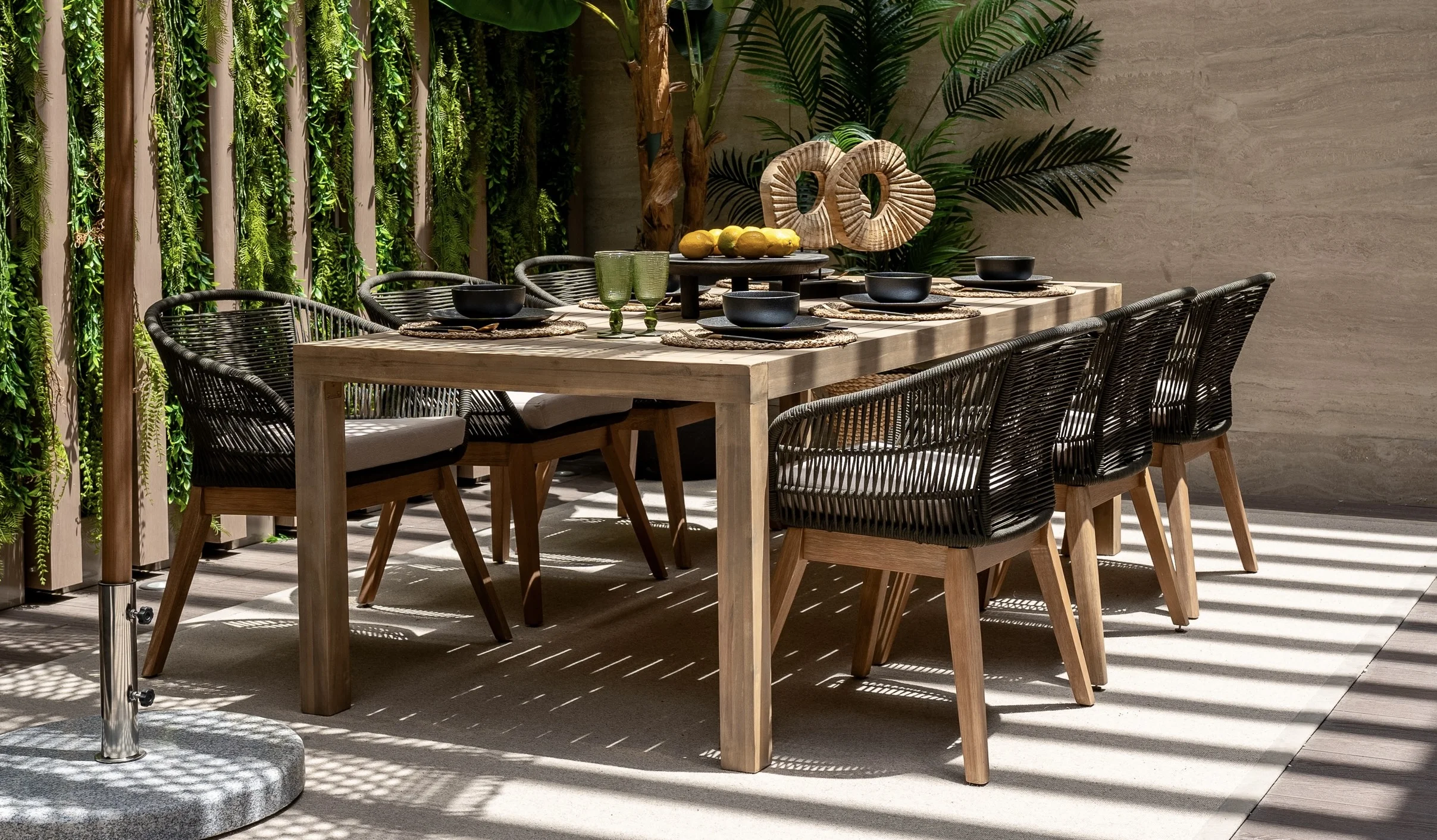 Exceptional 4 Bedroom Waterfront Townhouse on Bluewaters Island