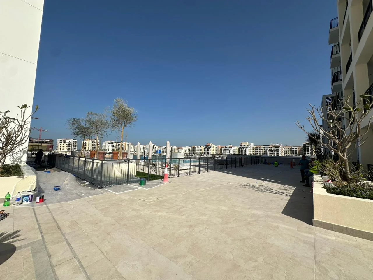 Elegant 1-Bedroom | Pool & Sea Views