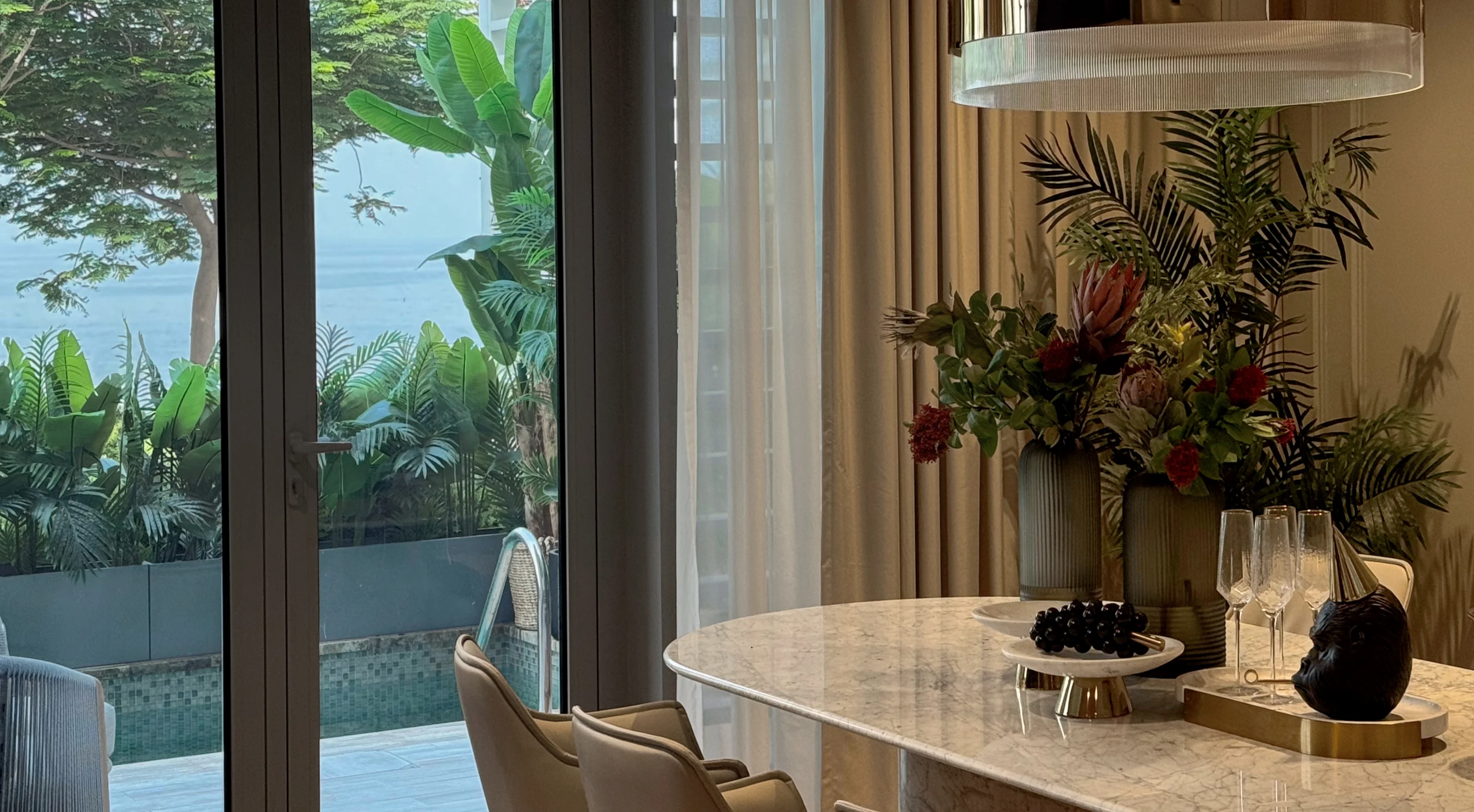 Exceptional 4 Bedroom Waterfront Townhouse on Bluewaters Island