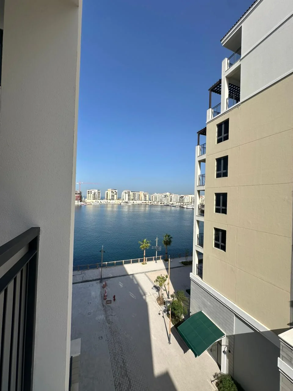 Elegant 1-Bedroom | Pool & Sea Views