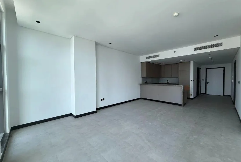 Stunning 3BR Apartment with Canal View